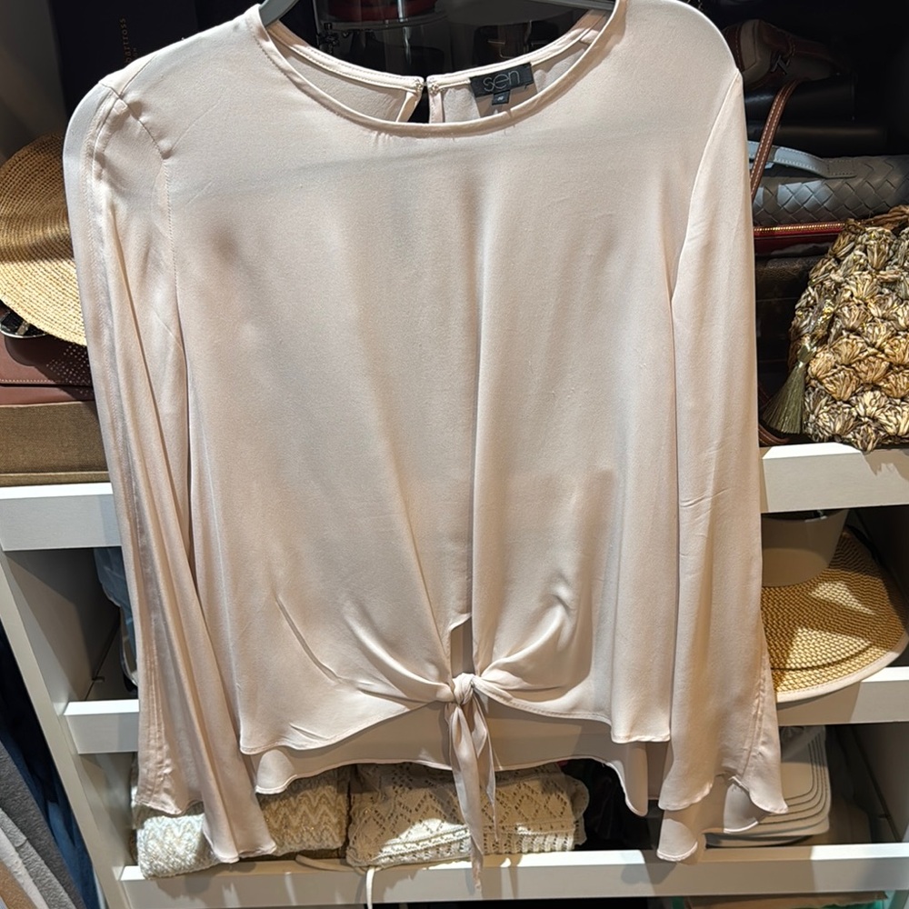 Elegant Cream Tie-Front Blouse
